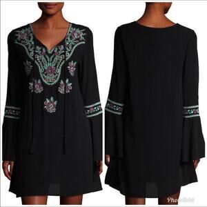 Chloe Oliver NWT Embroidered Black Dress Anthropologie Floral Rose Mini